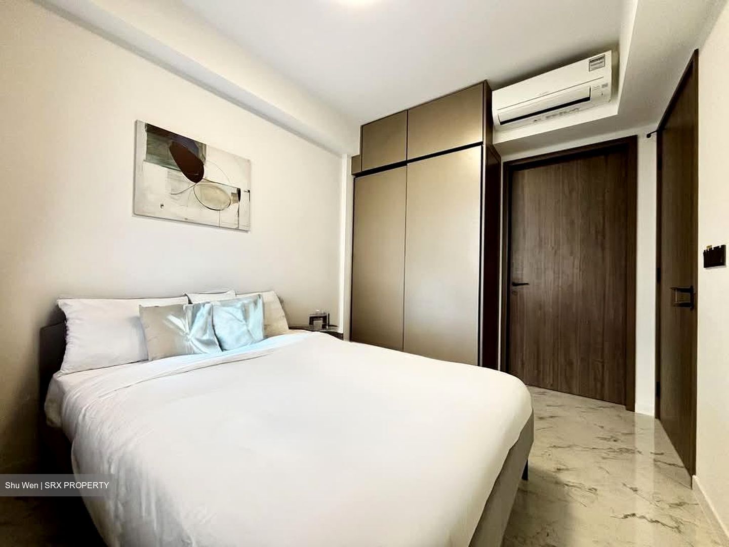 Sceneca Residence (D16), Apartment #557602301
